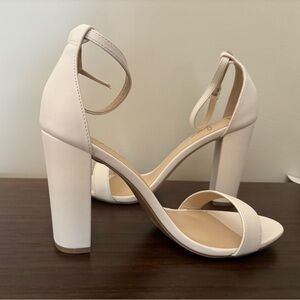 Lulus Taylor Off White Heels Size 8.5